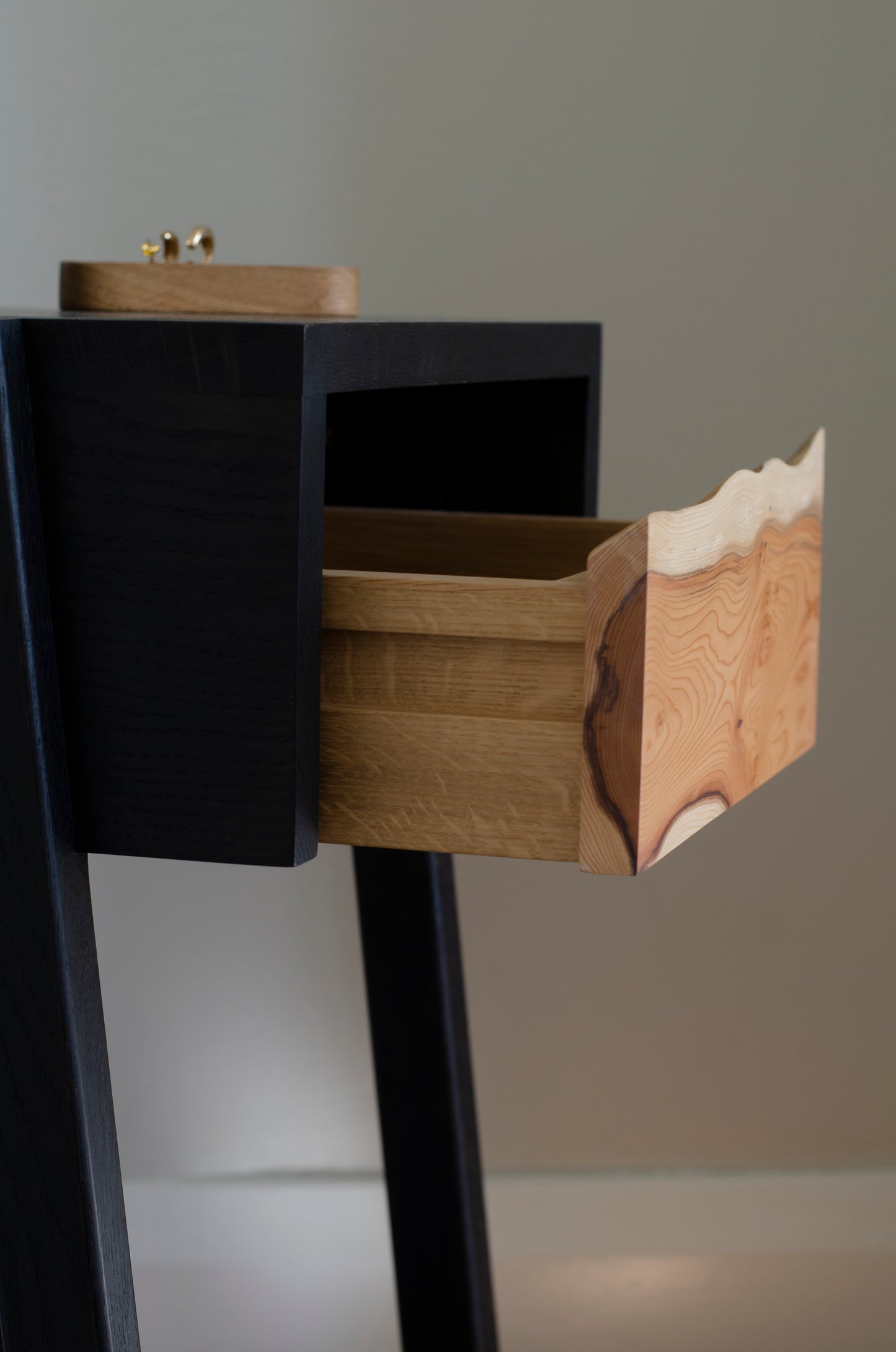 Tenebris Bedside Table